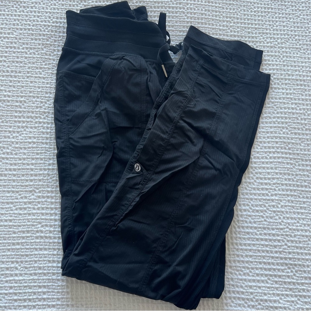 Lululemon 25” Street to Studio Pant II *Unlined in Black